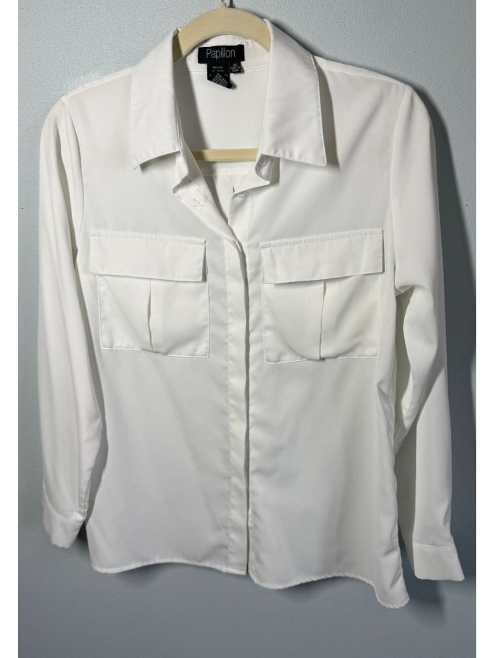 Papillon Womens‎ XS White Button Up Blouse Minimalist Chic Career Top Flowy